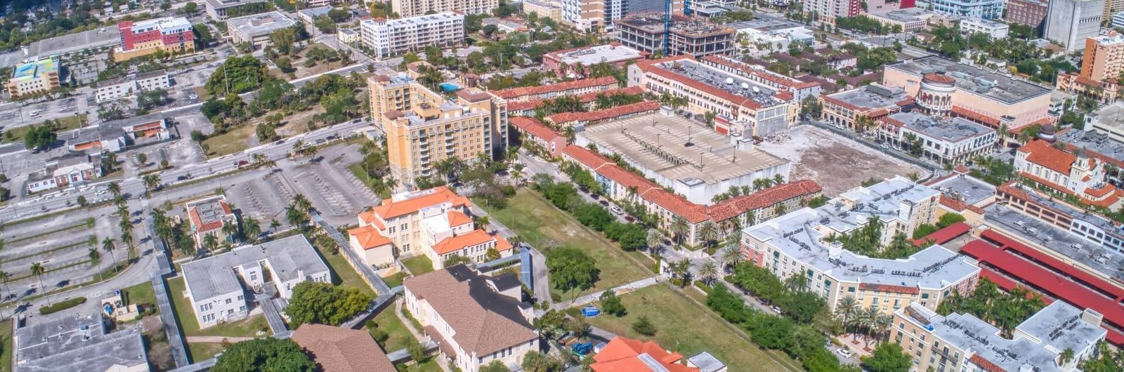 Superior House & Apartment Cleaning Service Near Me in Glen Ridge, FL background