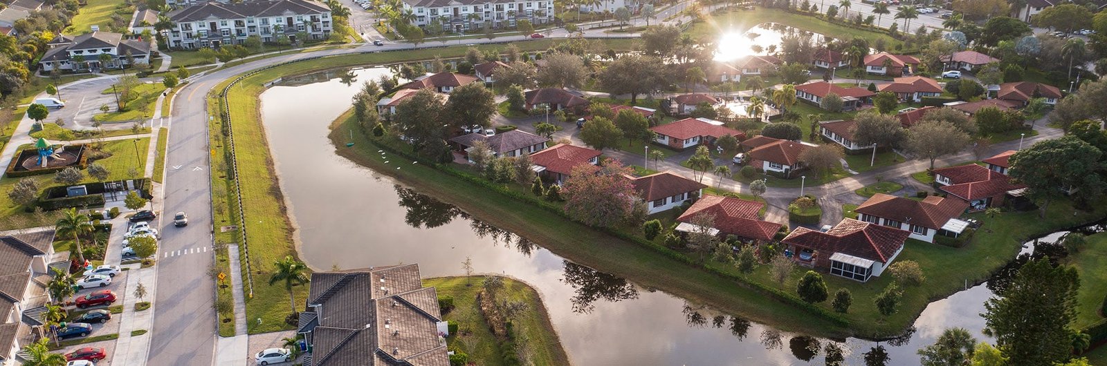 Dependable House Cleaners Near Me in Coral Springs, FL background